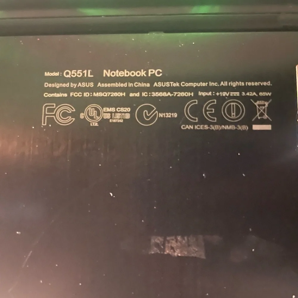 ASUS Q551L Notebook PC - Classic Black Design